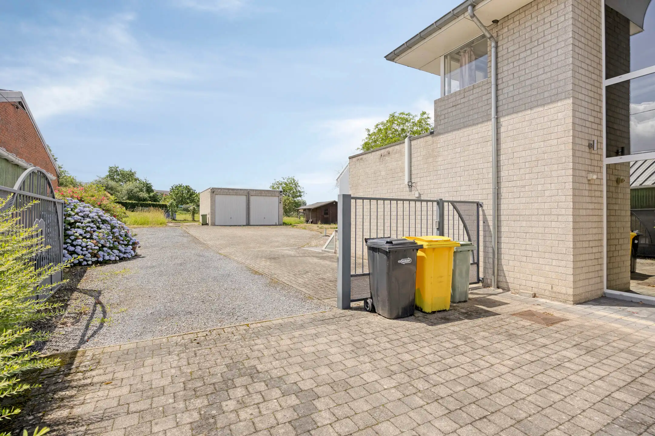 Commerciële ruimte met woongelegenheid  foto 29