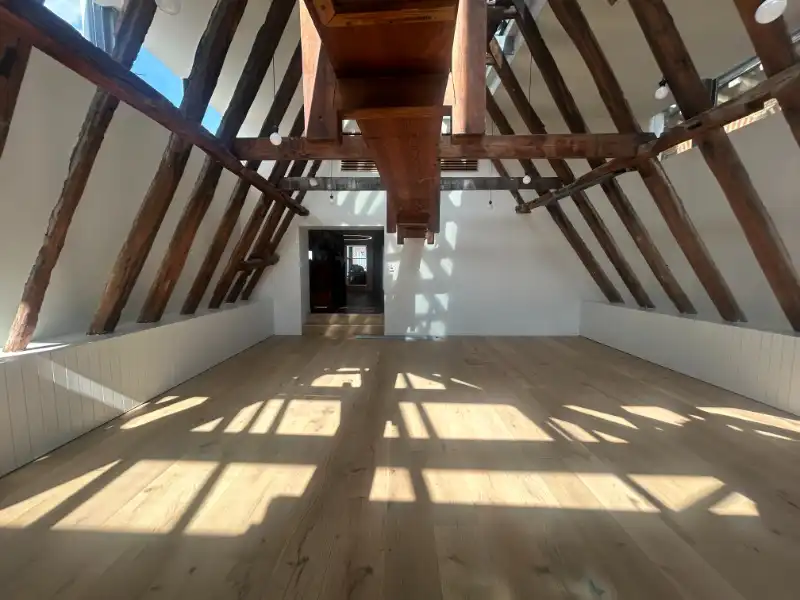Stijlvol kantoor van 240 m² in historisch pand aan de Vrijdagmarkt foto 5