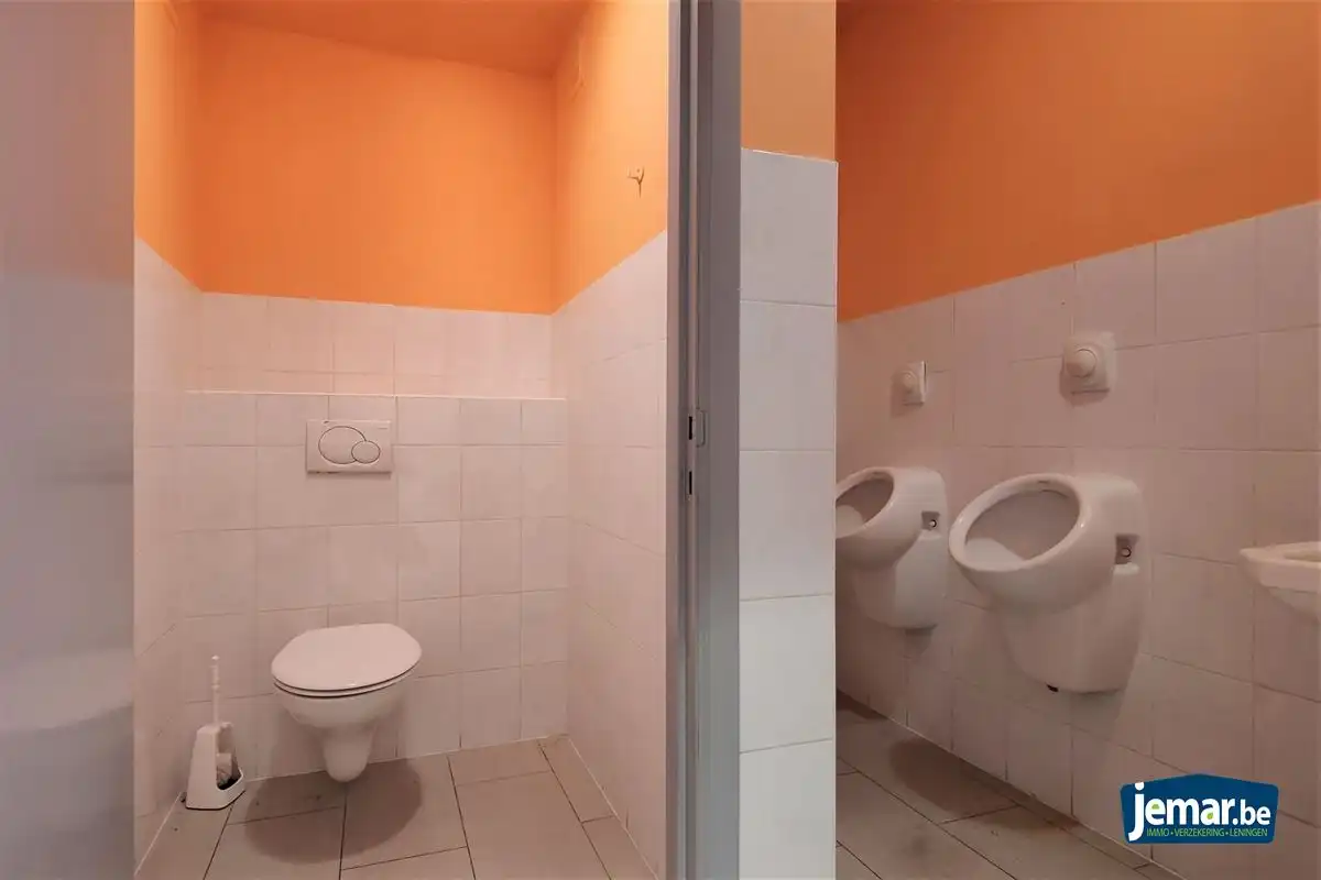 Handelspand met woonst op top locatie te Smeermaas foto 8