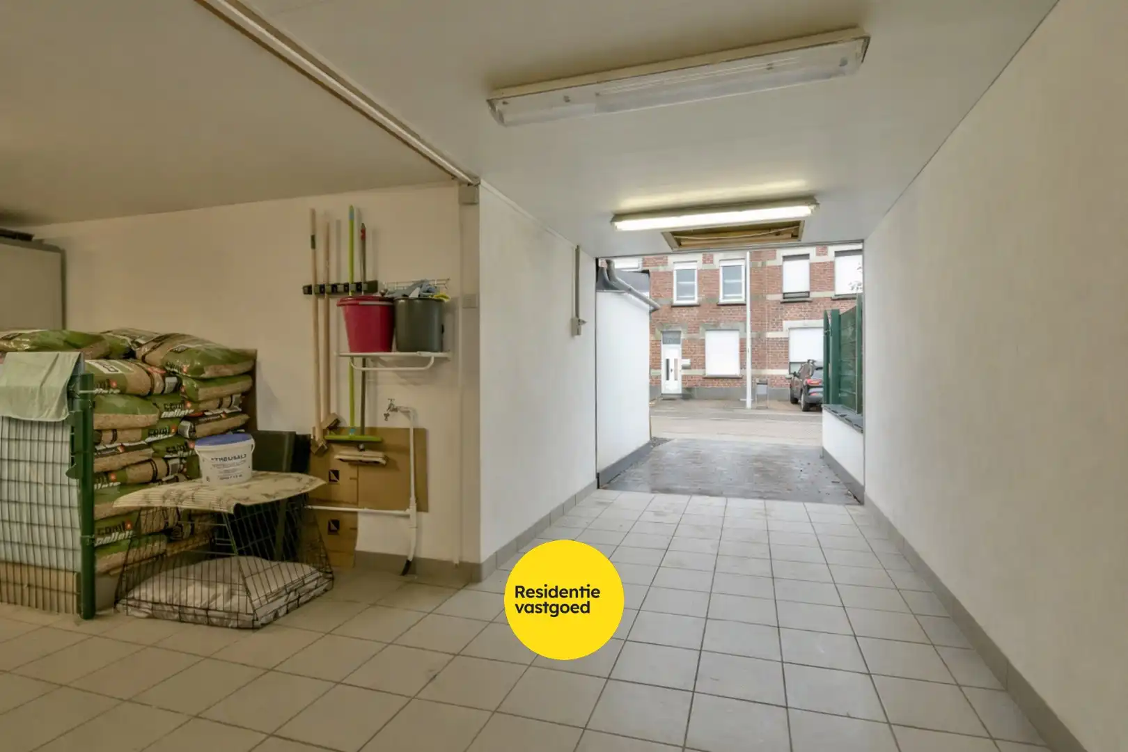 Prachtige woning met ruime garage in Roeselare! foto 14