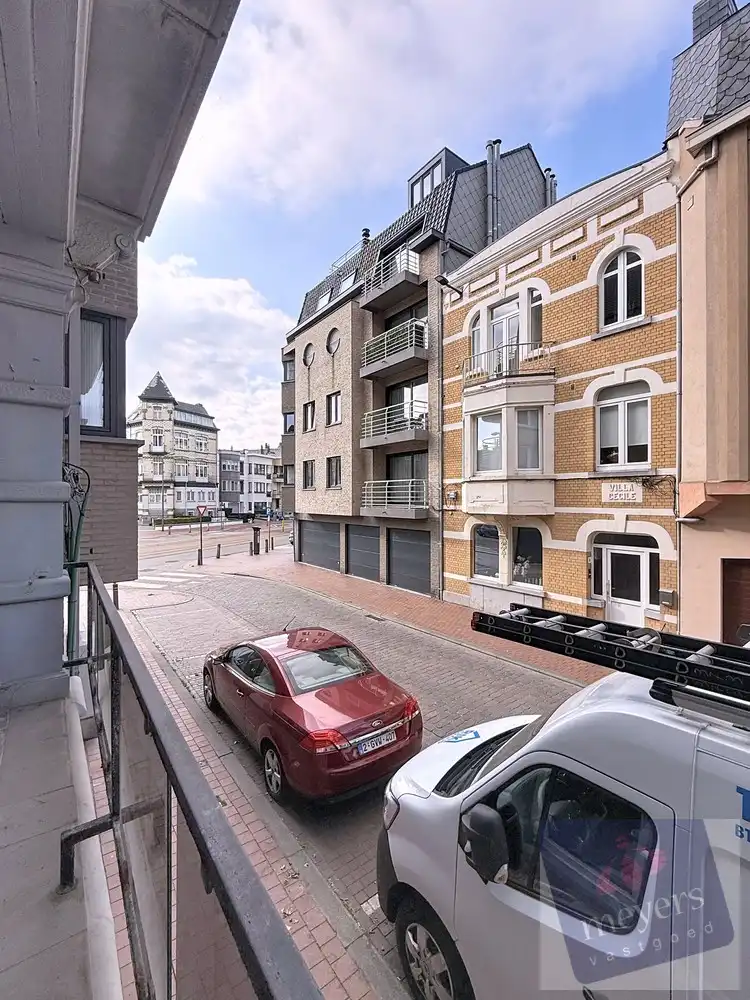 Stijlvolle studio met balkon in hartje Blankenberge foto 3