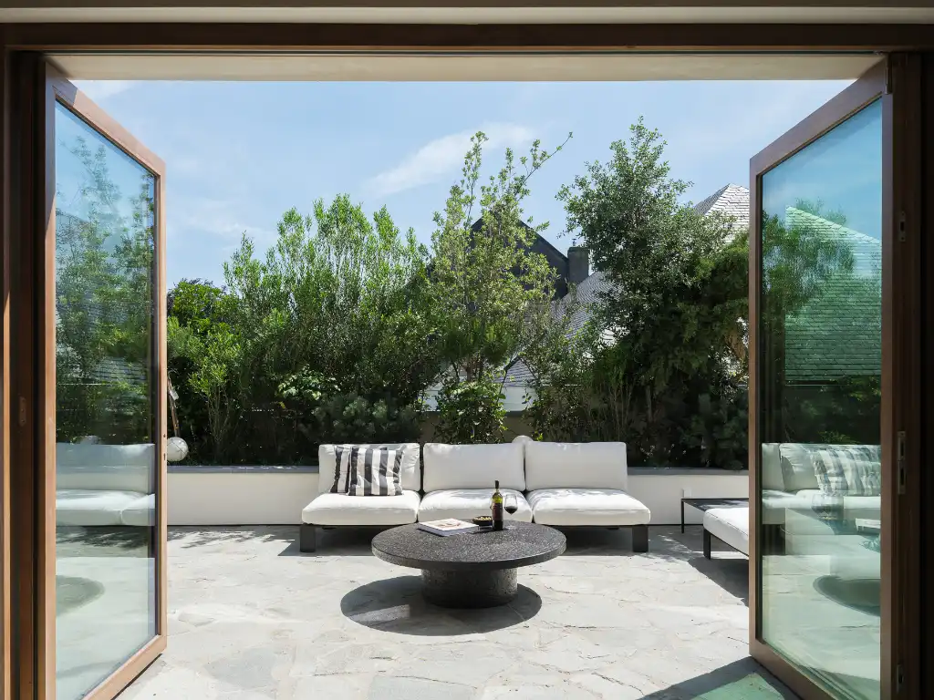 Exclusieve penthouse op een absolute toplocatie met weids zicht over water. foto 12