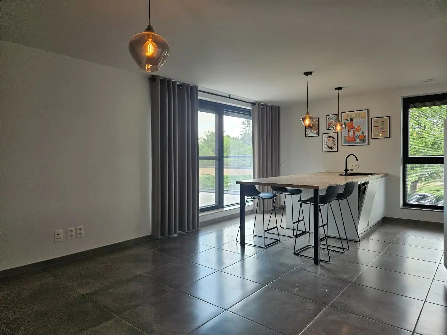 Recent appartement met 2 slaapkamers in OLV-Olen! foto 3