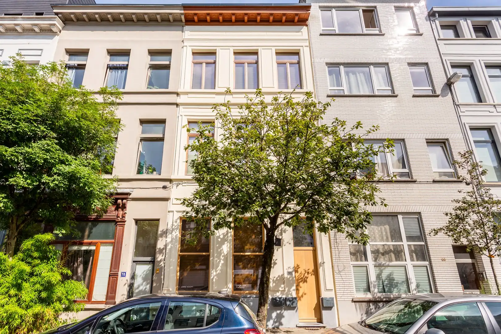 Stijlvol gemeubelde studio aan de Marnixplaats foto 16
