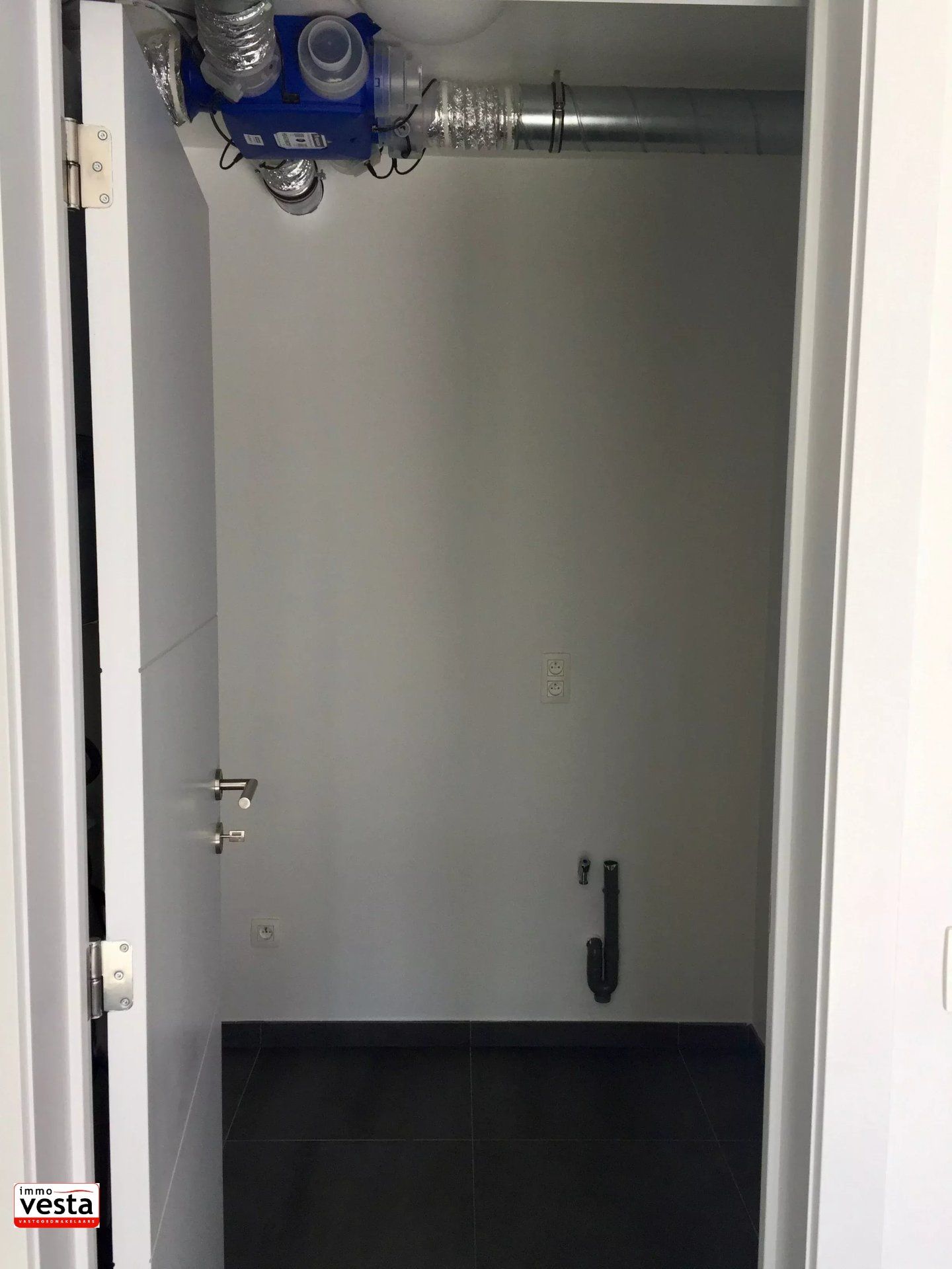 Compact appartement met modern comfort foto 12