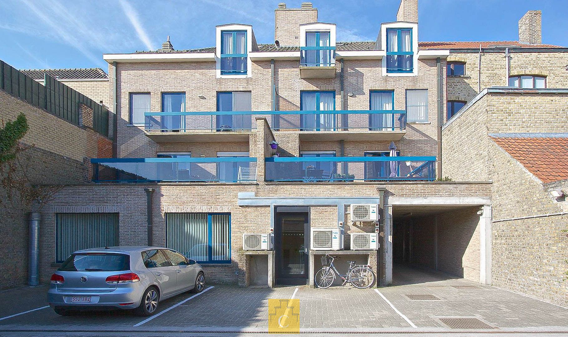 mooi APPARTEMENT met terras en garage – sublieme ligging te Kristus Koning (Scheepsdalelaan), zicht op Ezelpoort en Stil Ende foto 6