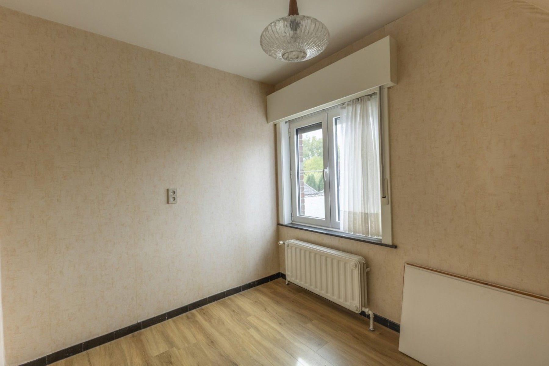 Vrijstaande woning met grote tuin foto 16