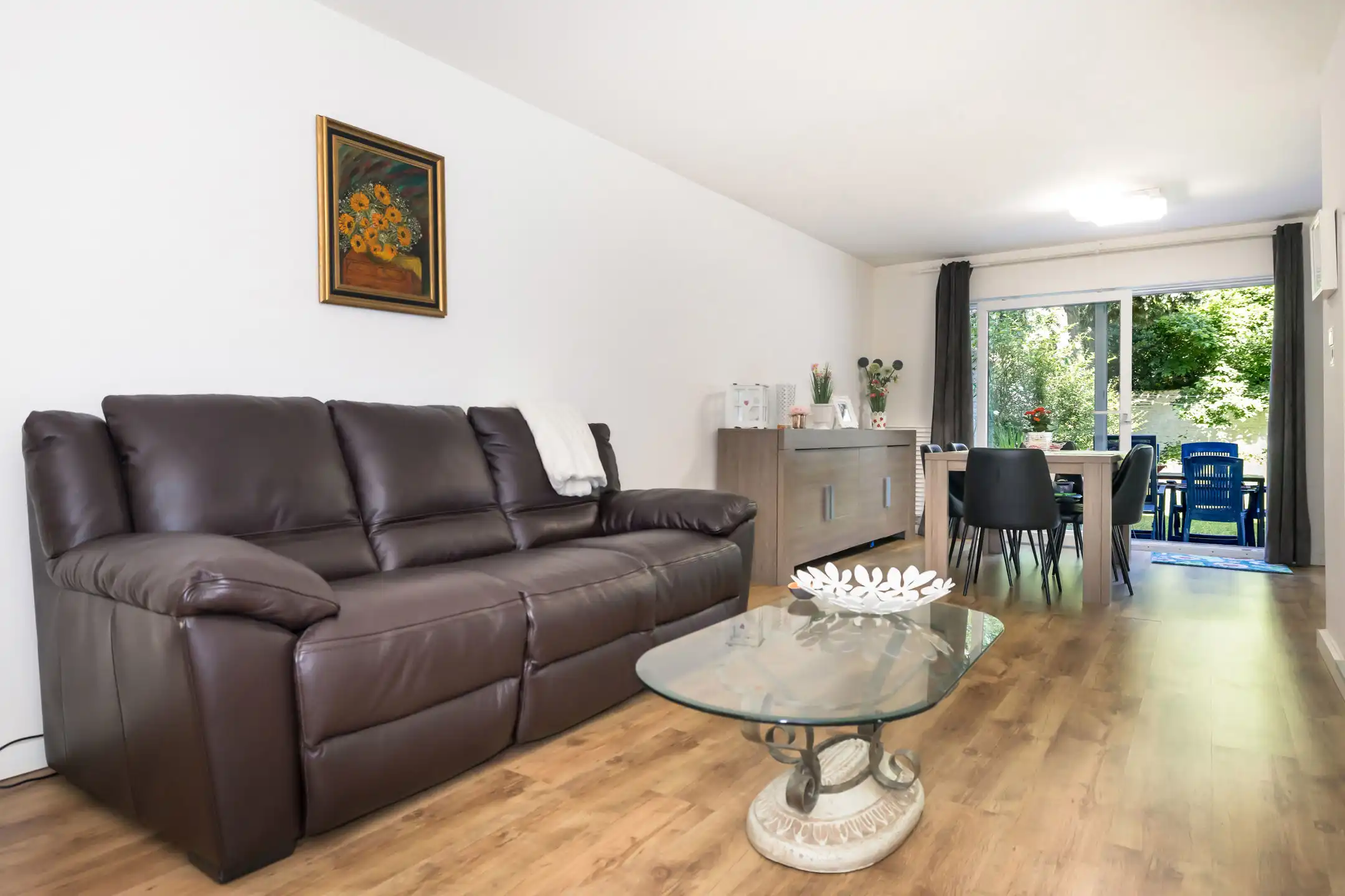 APPARTEMENTENGEBOUW MET 4 ERKENDE WOONEENHEDEN   foto 12