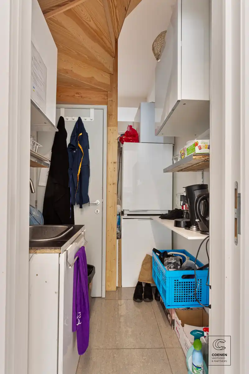 Handelspand met opbrengst te koop in Berchem foto 30