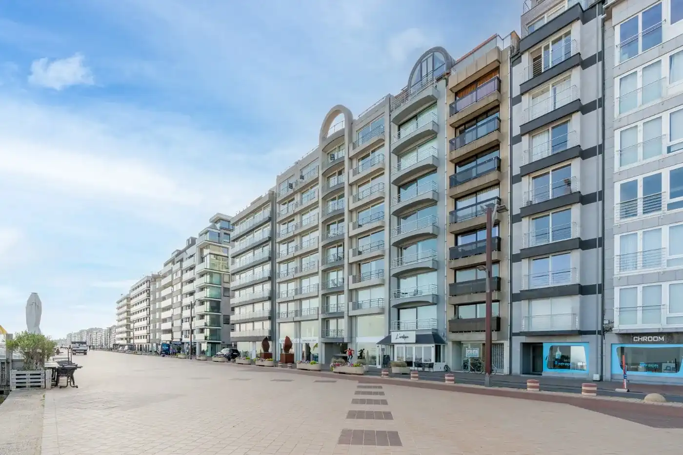 Uitzonderlijk duplexappartement met frontaal zeezicht foto 2