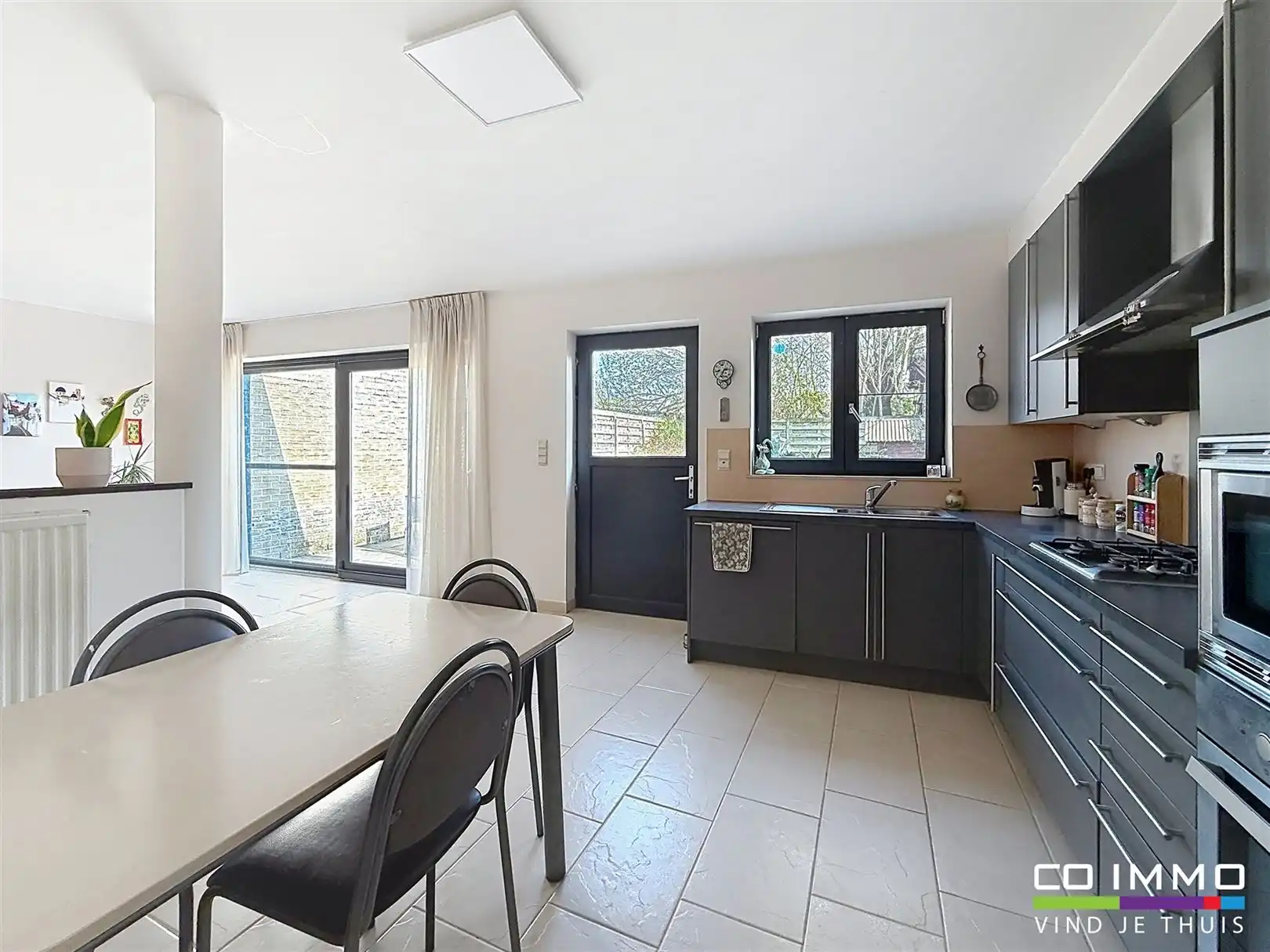 Eengezinswoning met garage, tuin, 3 slpks, 2a 02ca foto 12