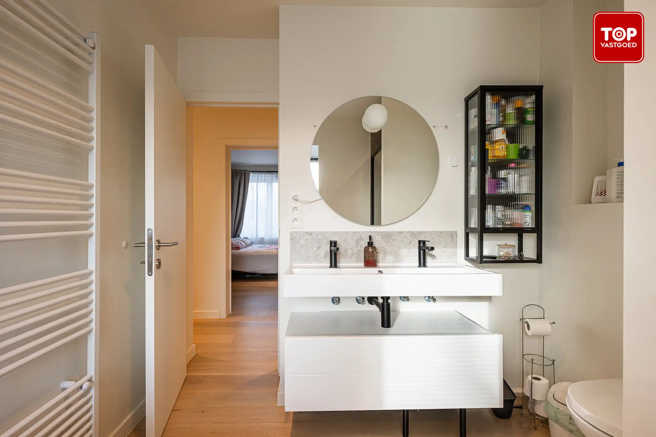 Gerenoveerde, energiezuinige woning op uitstekende locatie foto 19