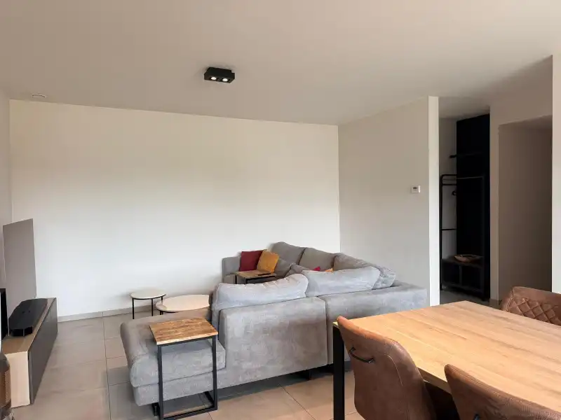 Instapklaar 2 slaapkamer appartement foto 9