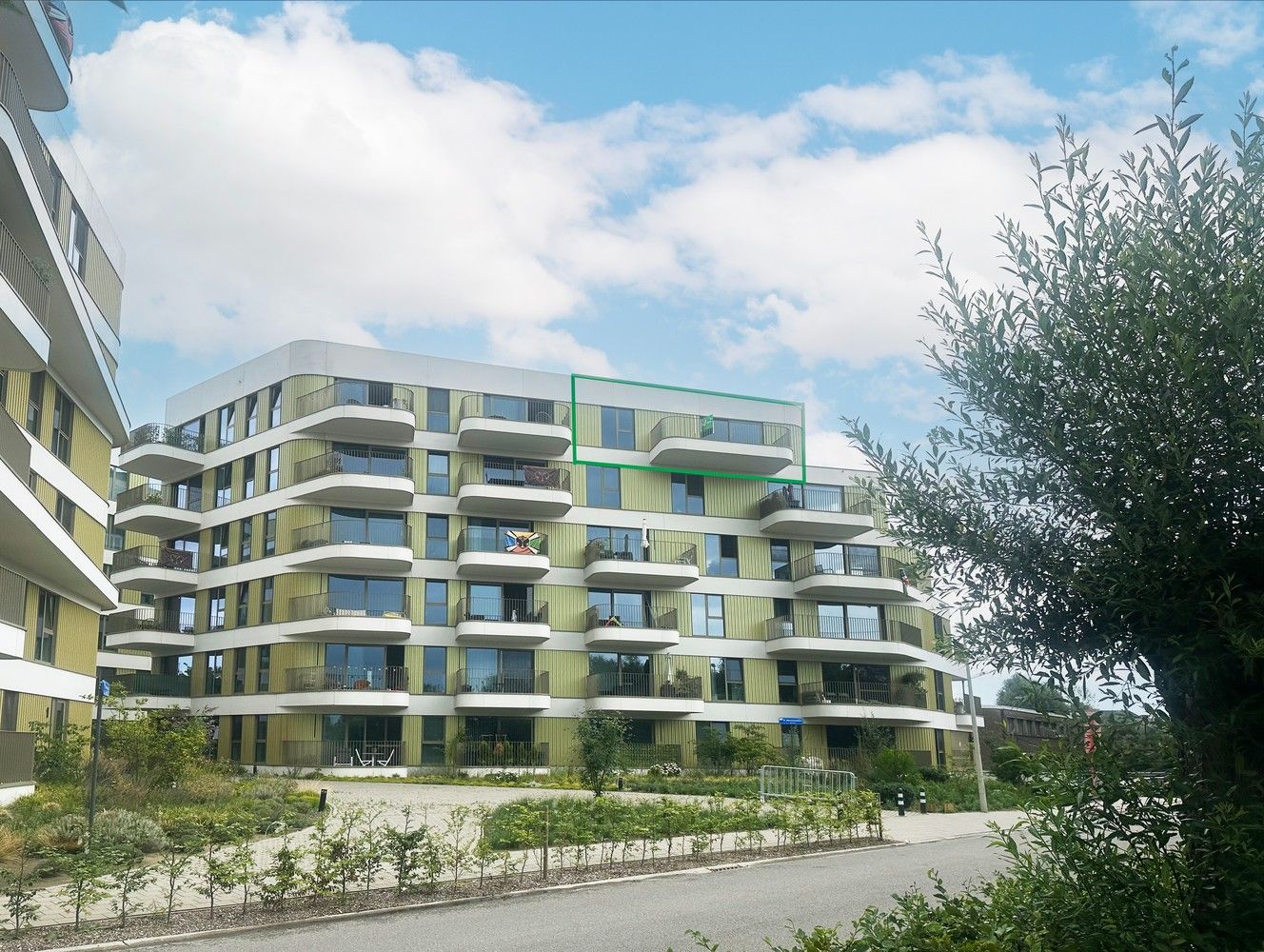 Zeer knap BEN nieuwbouwappartement op de 5de verdieping met fantastisch zicht op de Rupel! foto 2