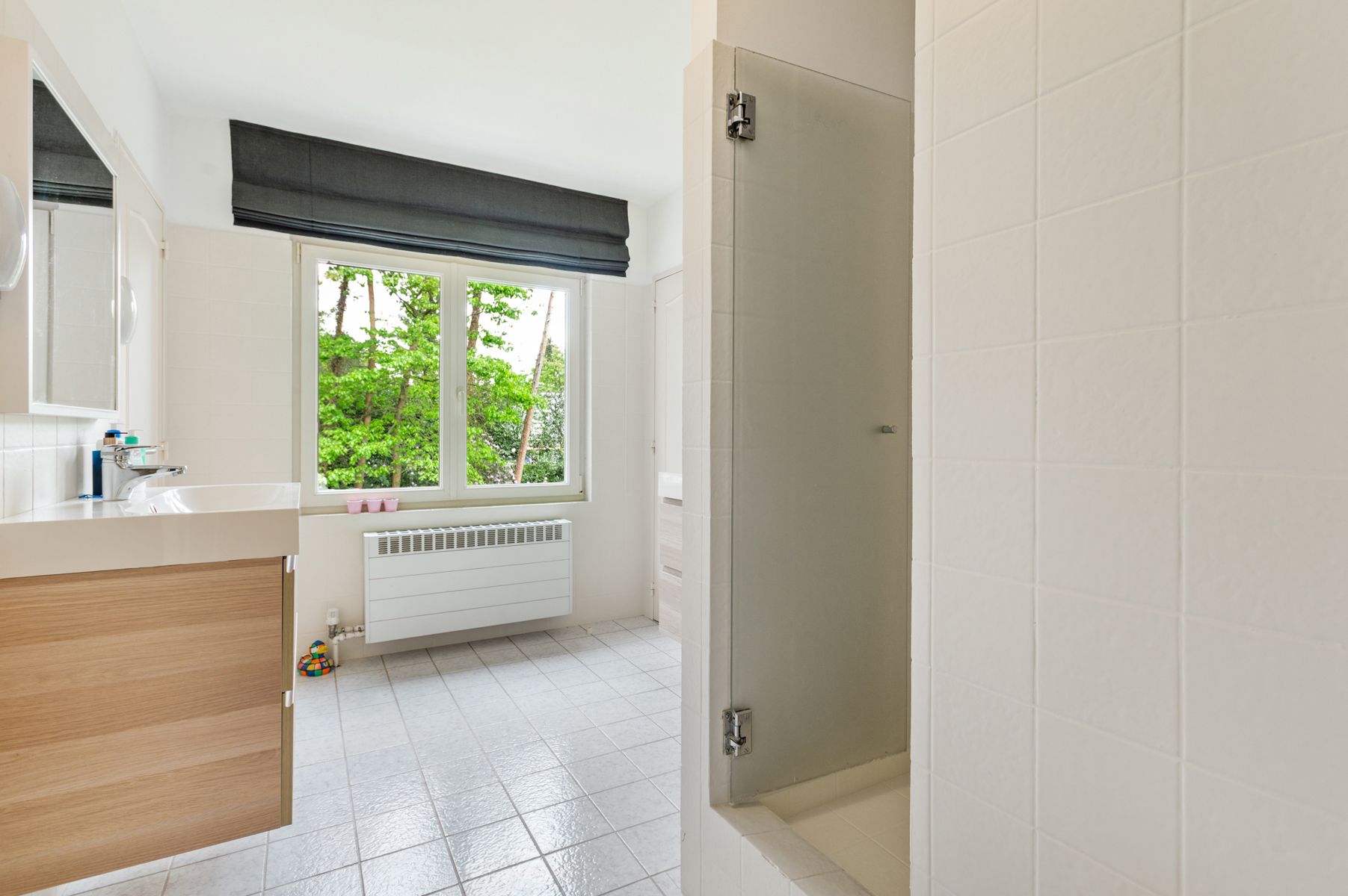 Koningshof! Ruime villa met zwemvijver op ca. 2005 m². foto 17