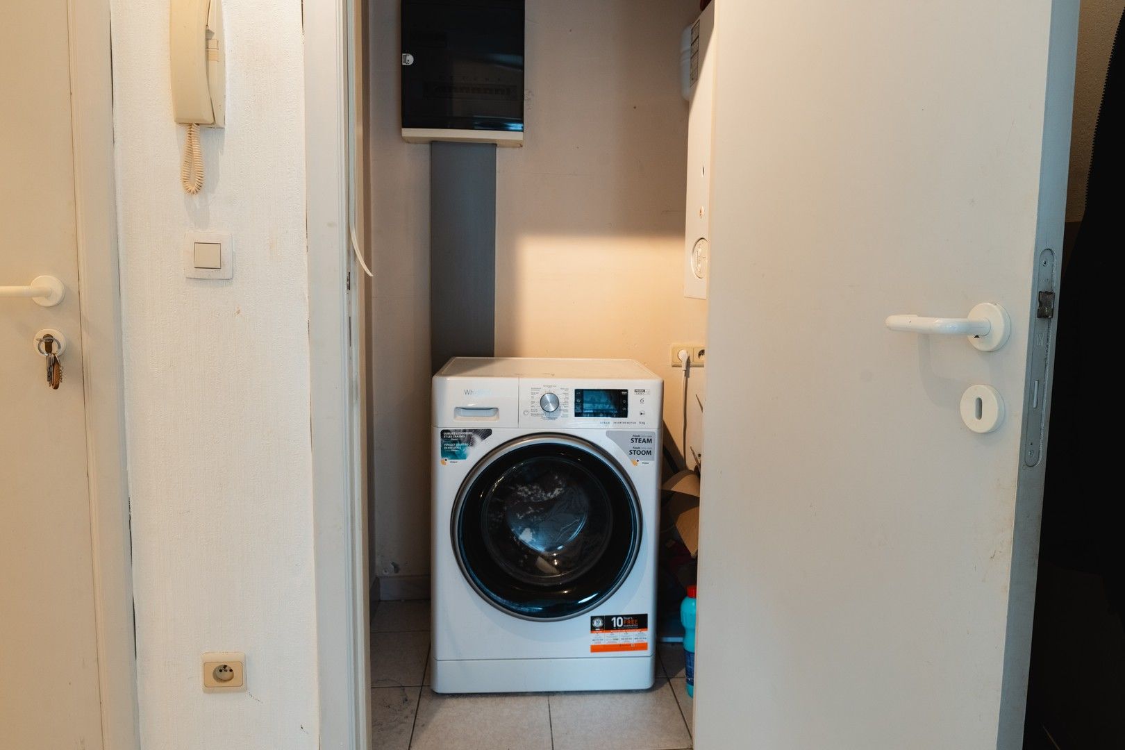 1-kamerappartement met terras in hartje van Bornem. foto 17