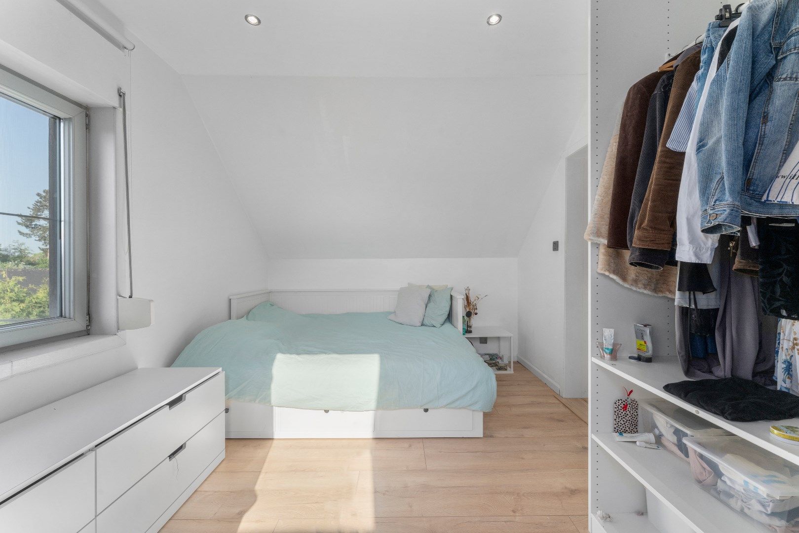 Hedendaagse woning met een warme uitstraling, rustig en groen gelegen  foto 18