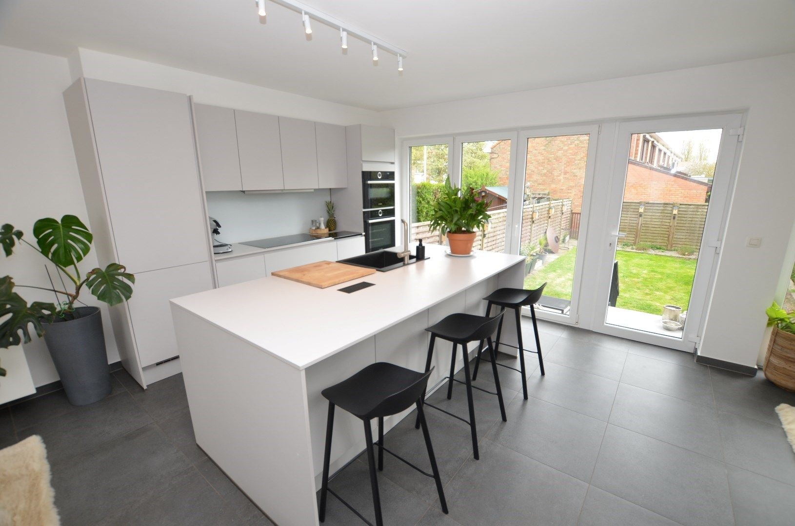 Mooi gerenoveerd woonhuis foto 6
