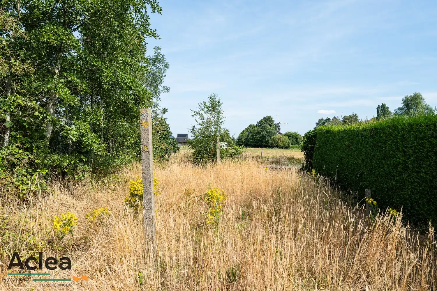 Te renoveren halfopen bebouwing op mooi perceel van 444m² foto 24