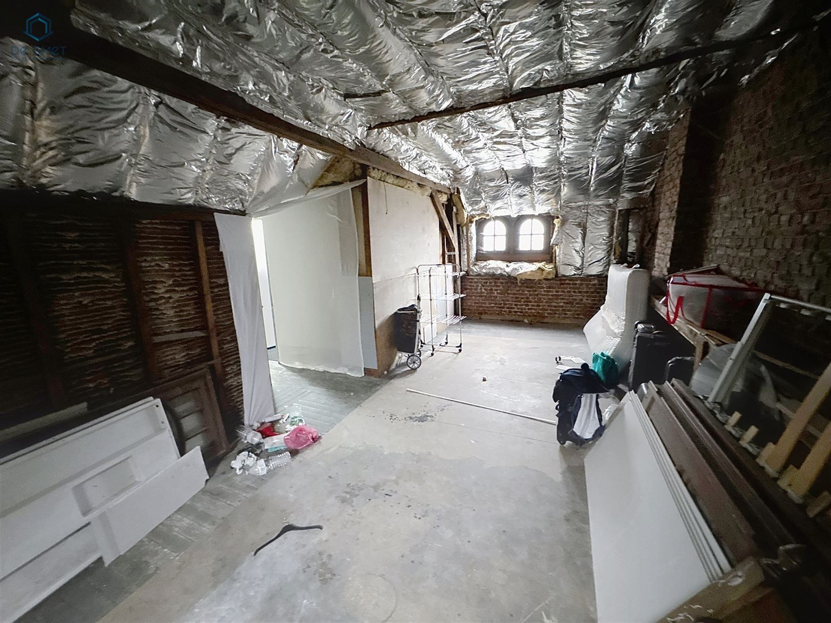 Op te frissen woning met 4 slaapkamers en stadstuintje vlak bij het centrum van Geraardsbergen foto 20