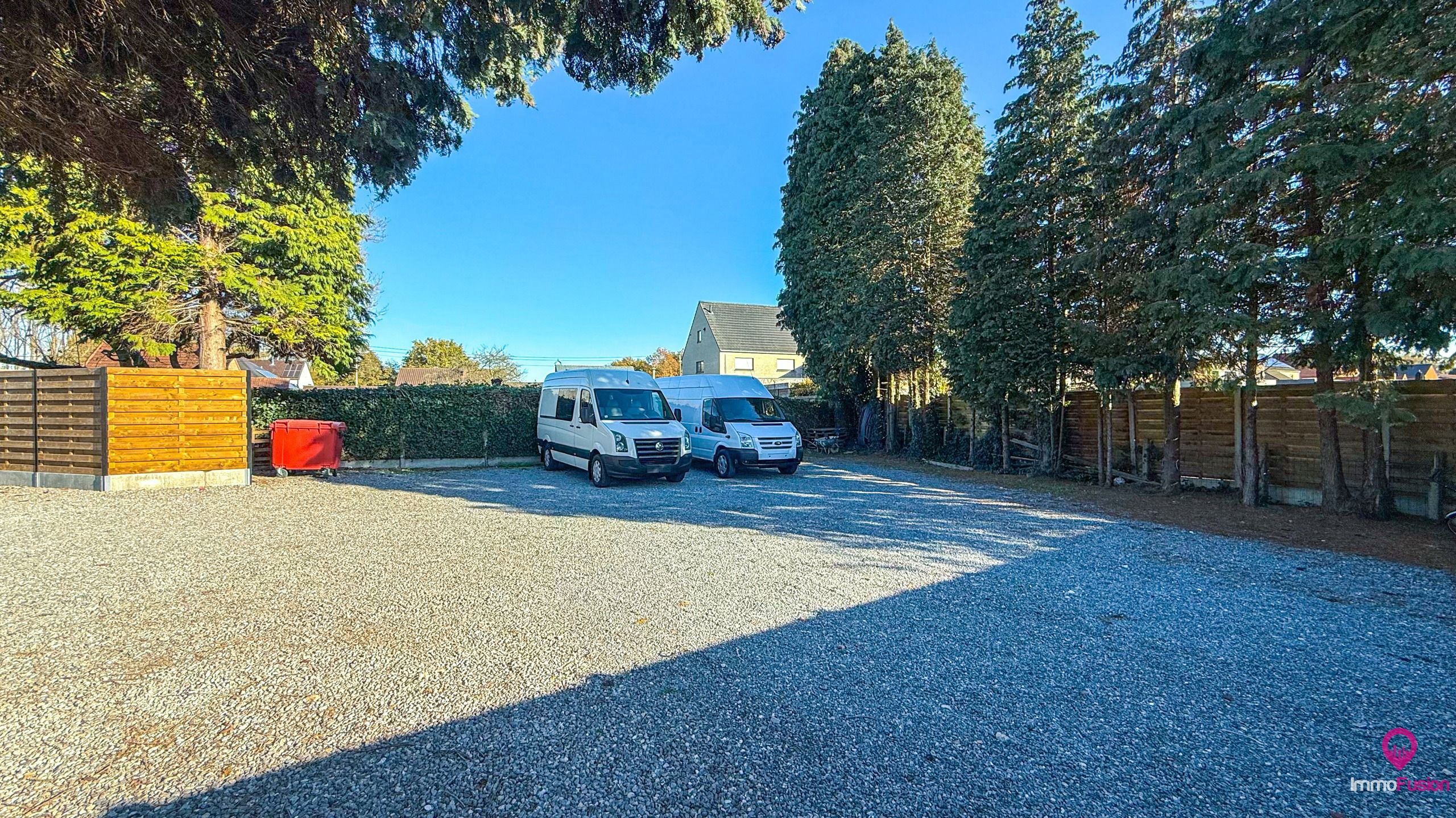 Instapklare woning met 5 slpks op riant perceel te Paal! foto 40