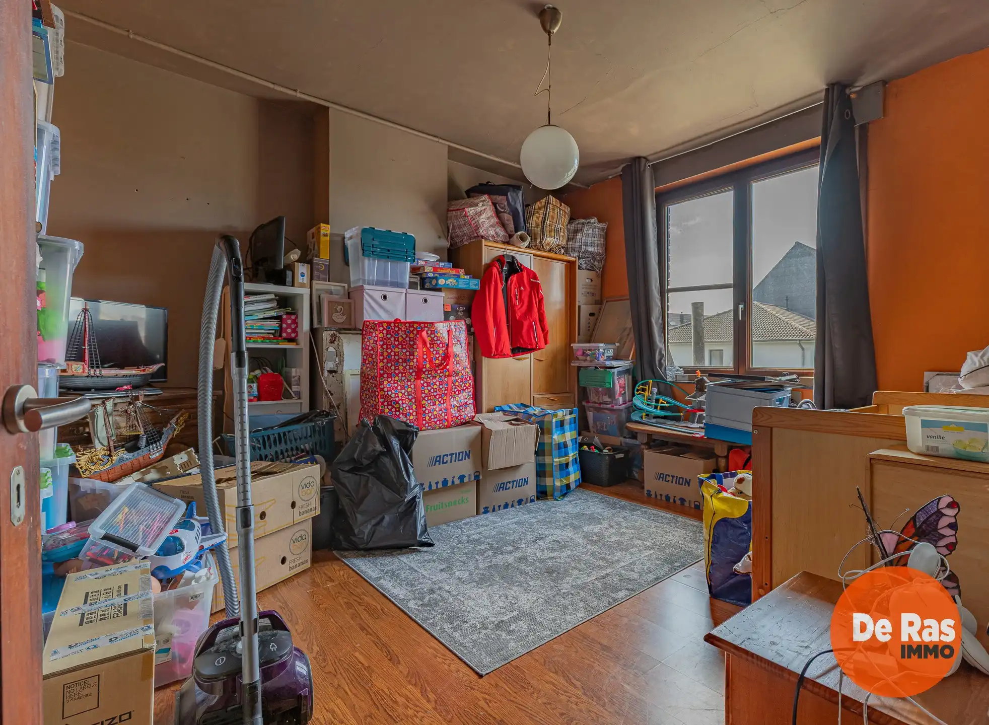 LEDE - Te renoveren woning met 4 slaapkamers nabij centrum foto 11