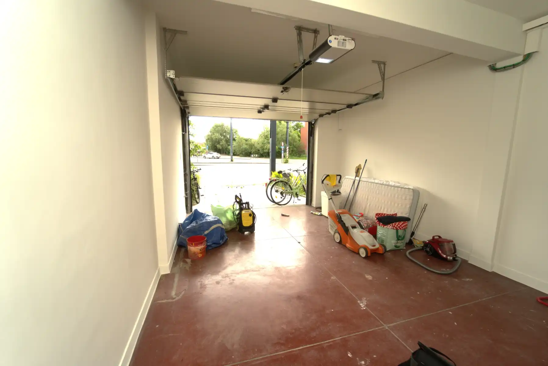 Kantoorruimte op 50m station Gent Sint-Pieters - instapklaar en volledig uitgerust foto 6