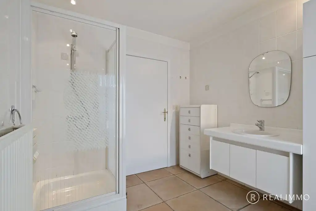 Royale woning met zuidwestgerichte tuin foto 12