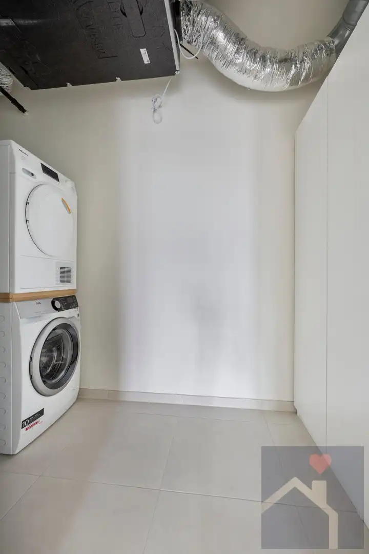 Luxe appartement op 3e verdieping met 2 slaapkamers, terras van 21 vierkantemeter en moderne afwerking in 2025! foto 21