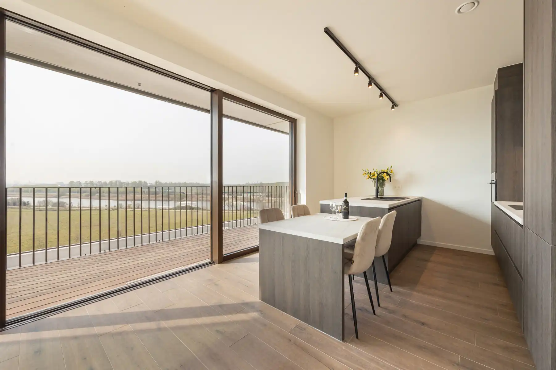 Riant nieuwbouw dakappartement met prachtig uitzicht  foto 14