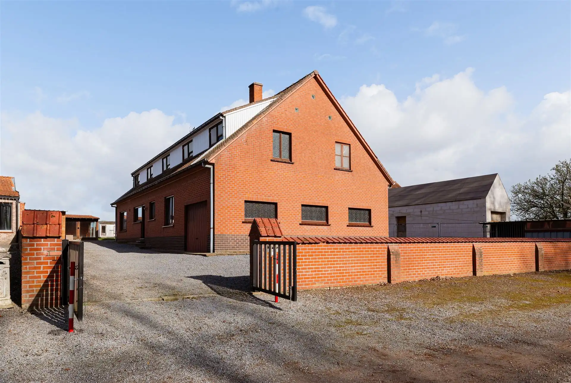 Open bebouwing met 48are land nabij de Schelde! foto 2