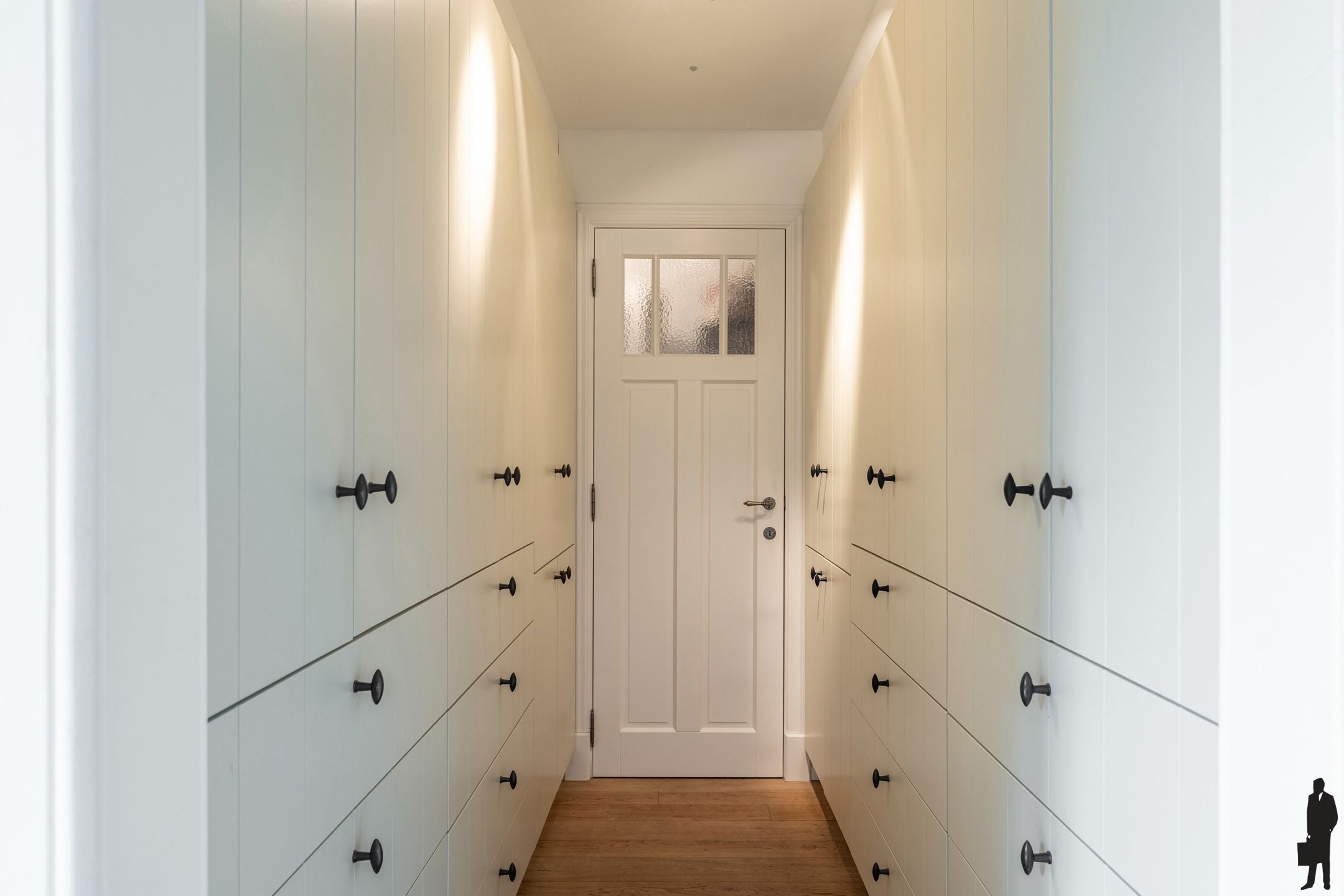 Luxevilla met zwembad, poolhouse, werkhuis en bos in Geel foto 11