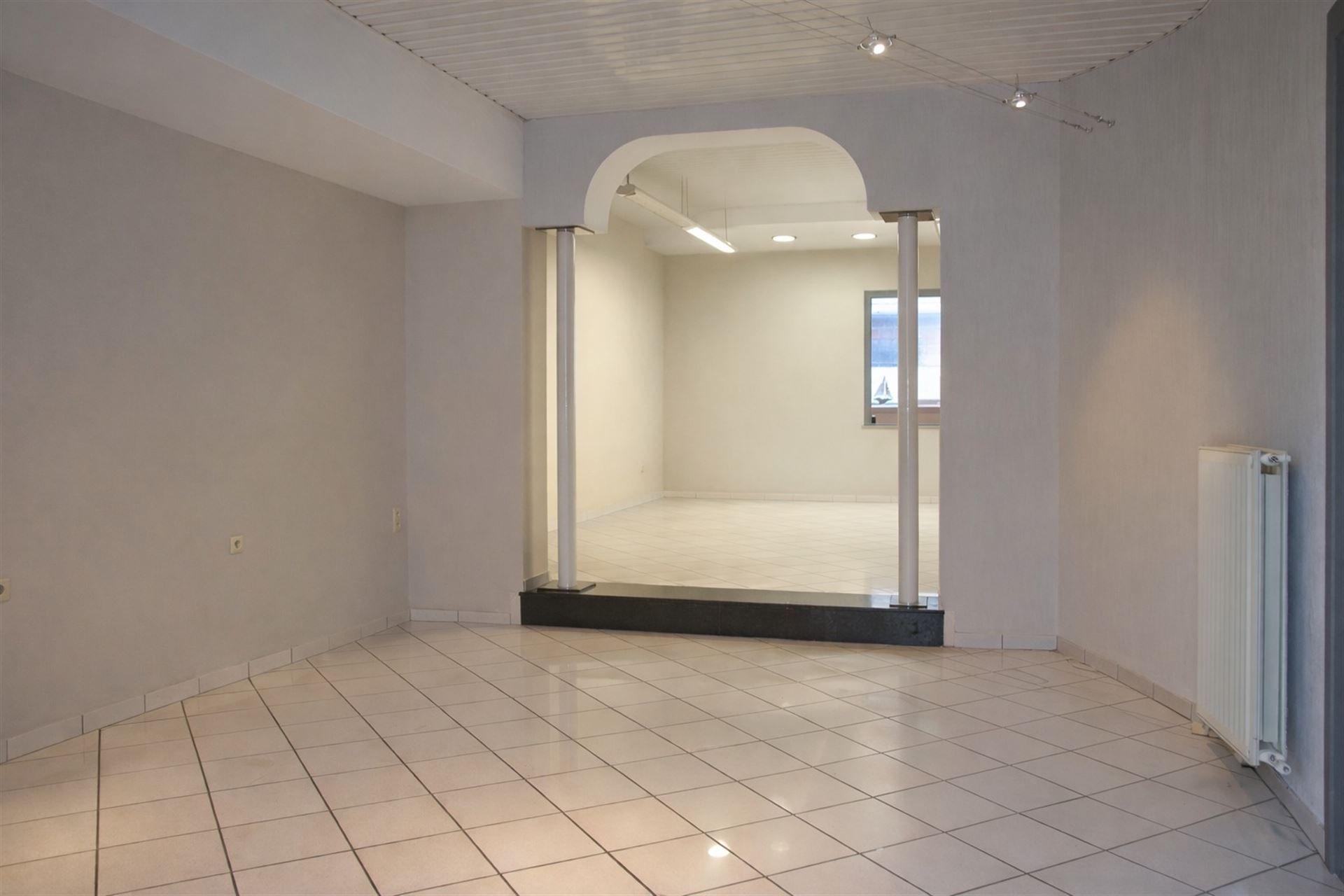 Handelsgelijkvloers op centrale ligging in Mechelen foto 6