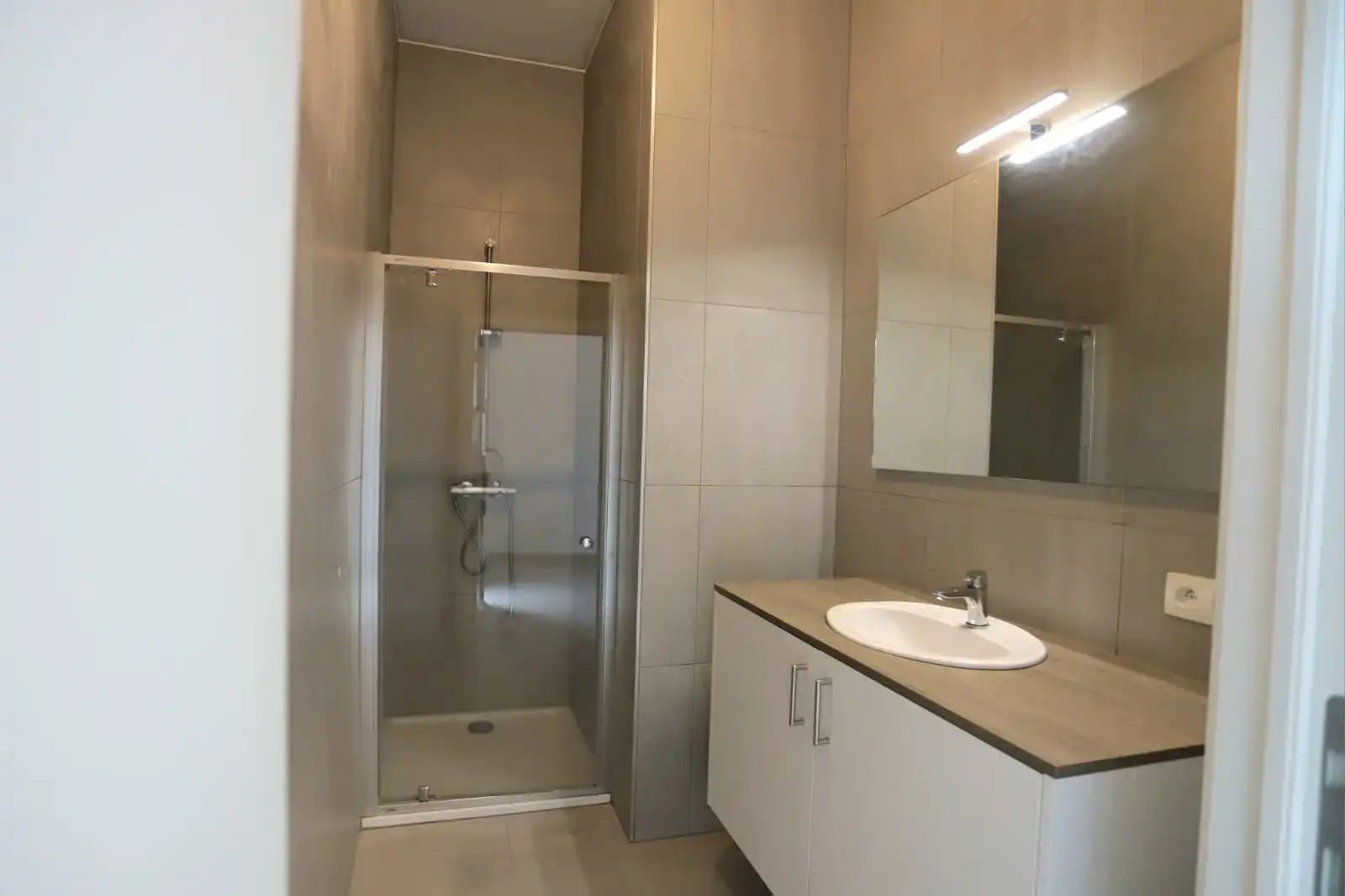 Eénslaapkamerappartement in hartje van Eisden/Maasmechelen  foto 13