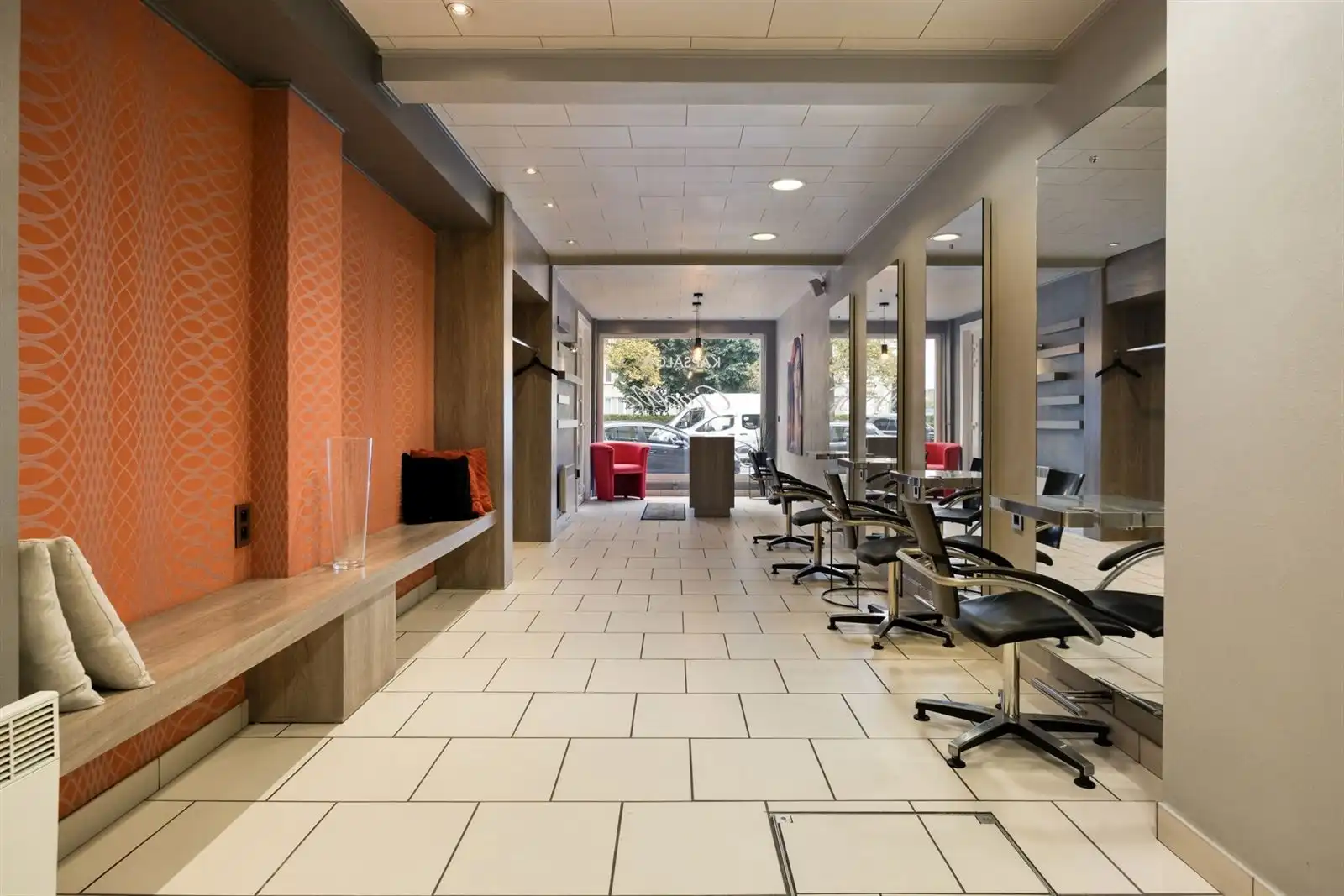 Uniek aanbod in Wilrijk: appartement met handelspand, tuin en bijgebouw  foto 21