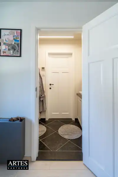 Karaktervolle woning met moderne luxe foto 31