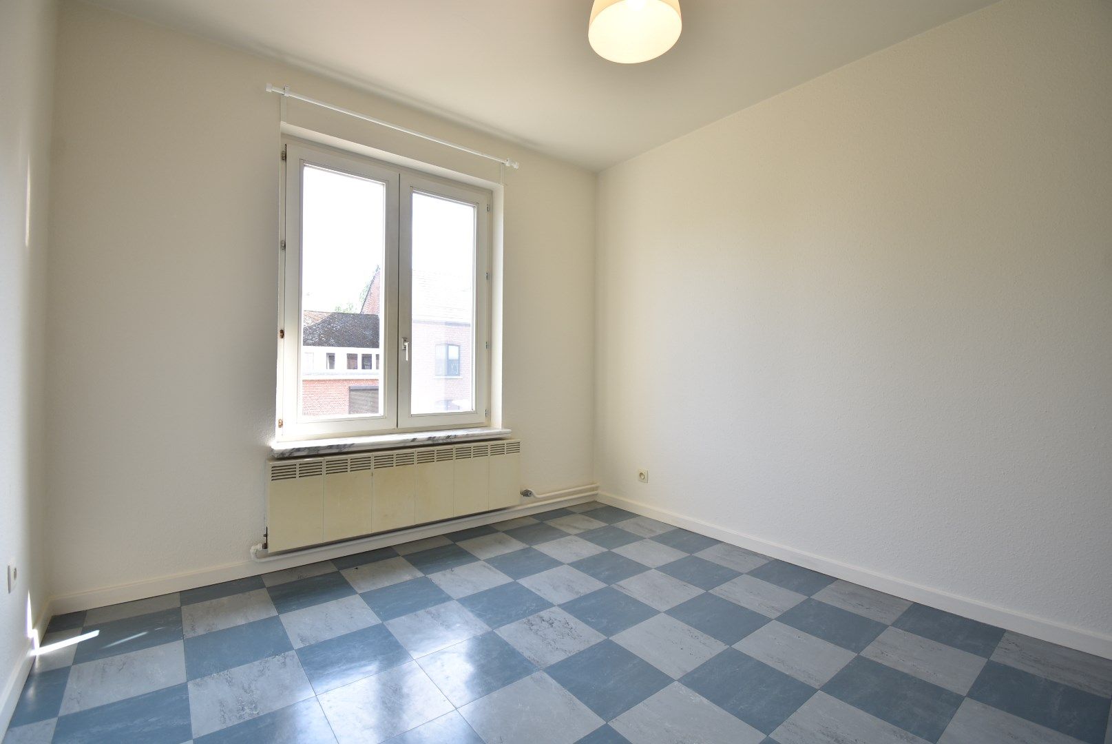 Ruime woning in Kiewit met 8 slaapkamers en gezellige tuin foto 18