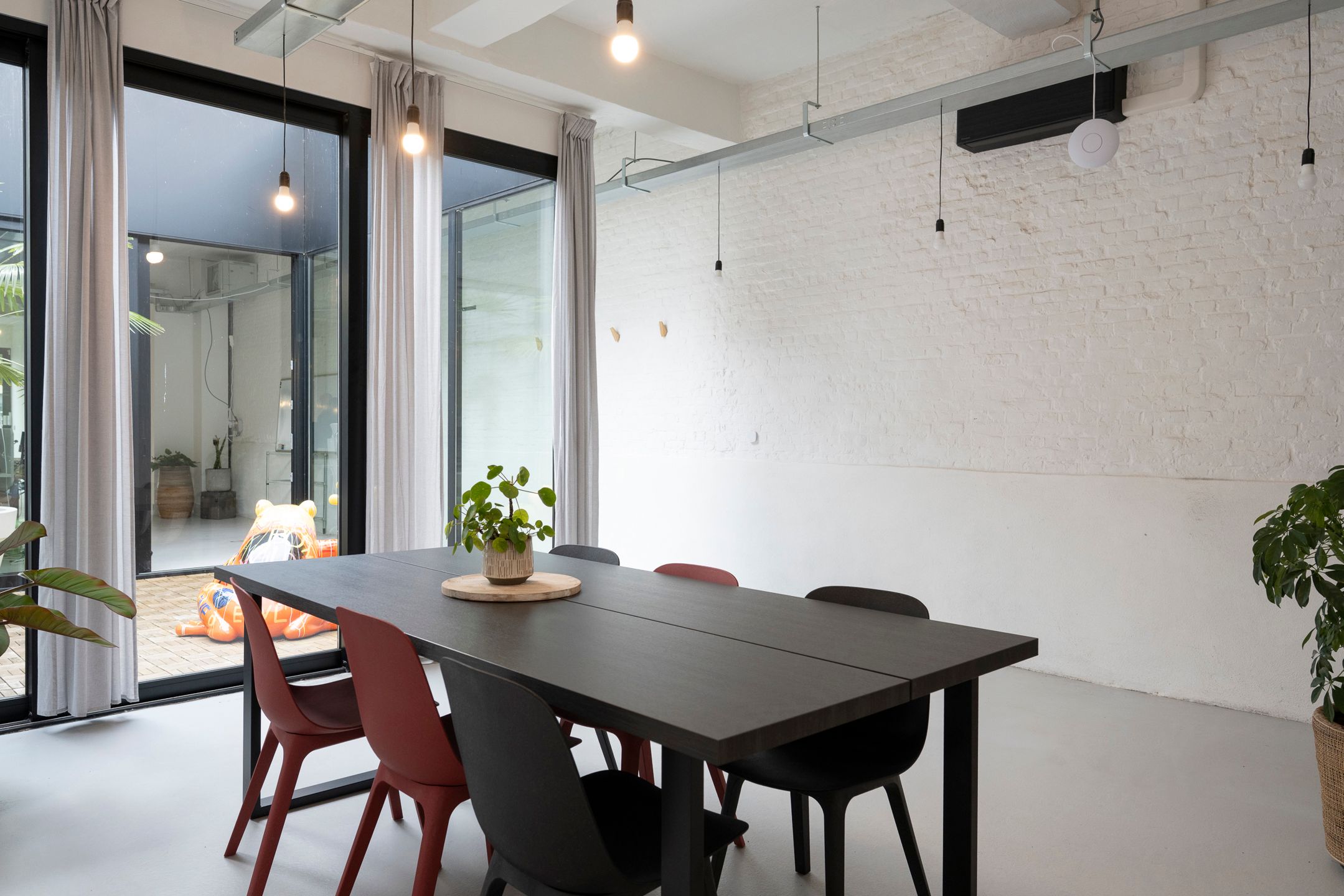 Moderne kantoorruimte + appartement met terrassen foto 2