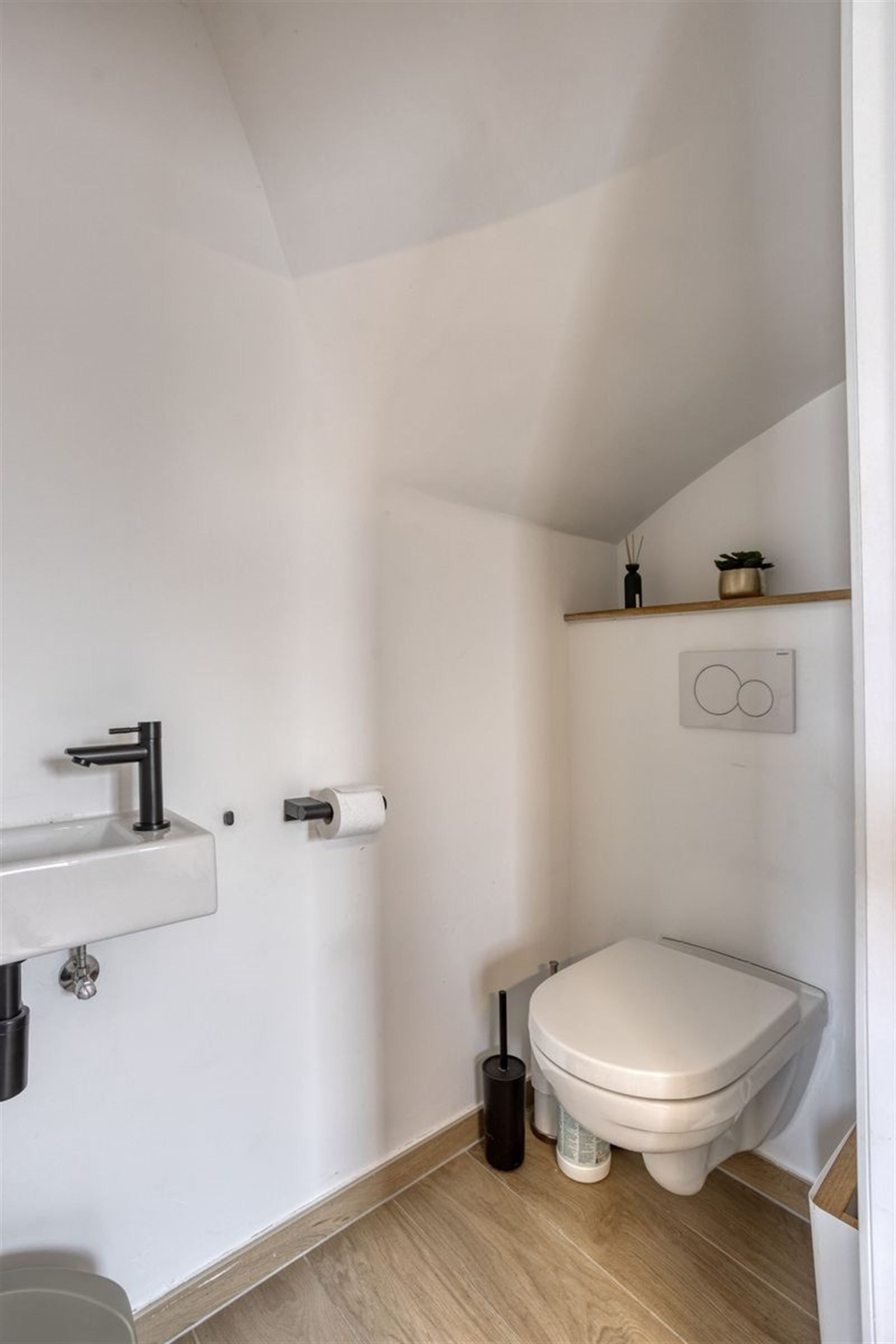 Duplex appartement met 3 slaapkamers + 2 badkamers en ruim terras  foto 8