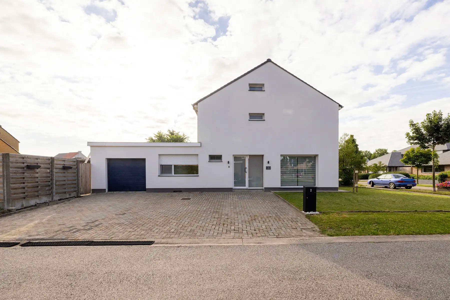 Deels gerenoveerde woning met 3 slpks en tuin op 405m2 foto 24