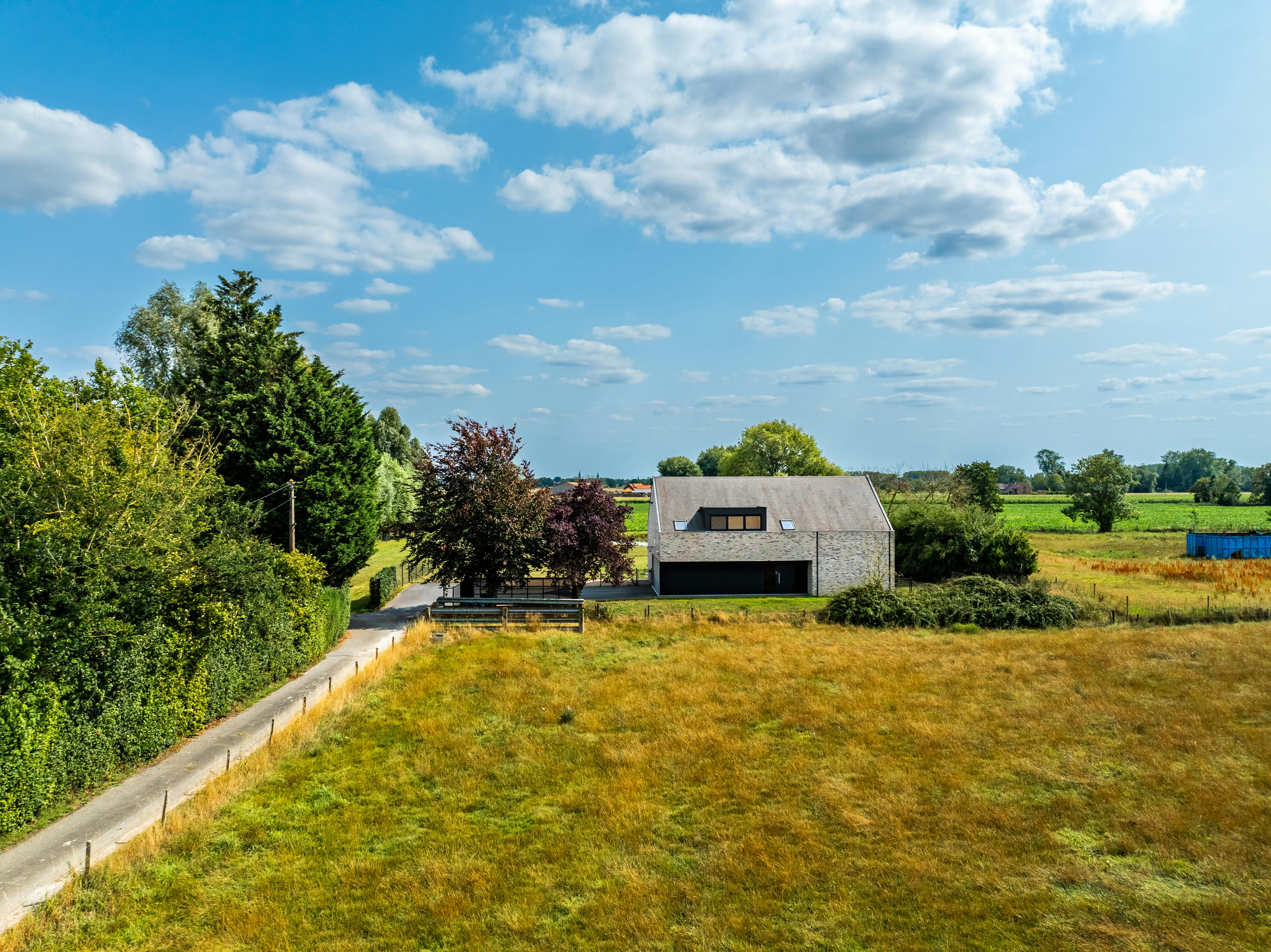 Landelijke nieuwbouwvilla te koop op 4.788m² in Heuvelland foto 2