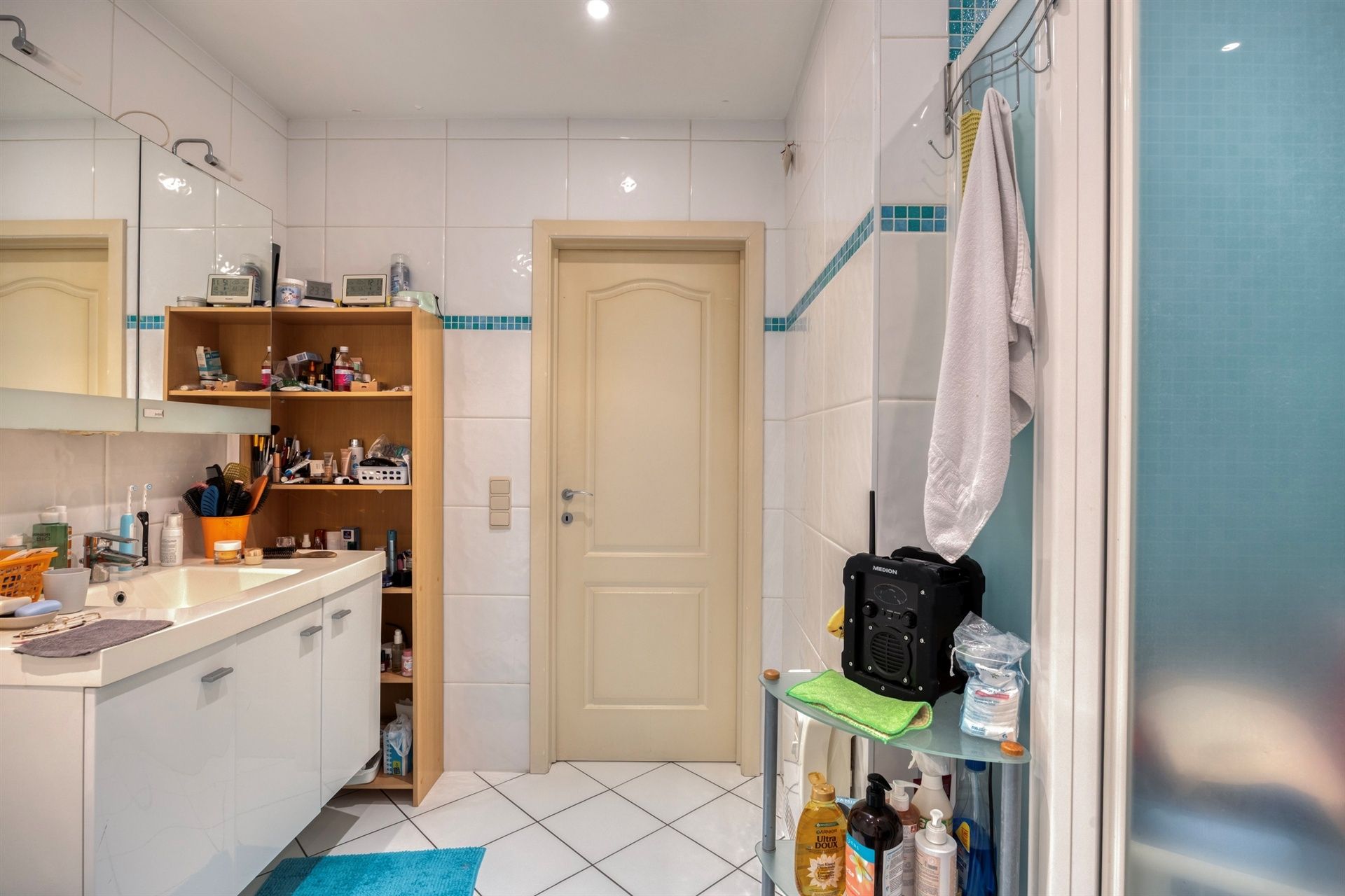 Ruim appartement met 2 kamers en terras foto 13