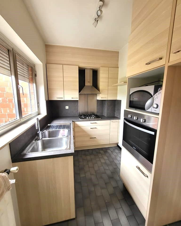 Bel-étage in aangename woonwijk. foto 3