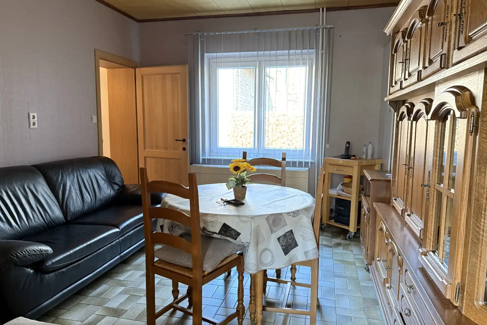 Rustig wonen tegenover het kasteel van Veulen,  en een eigen prachtige tuin/bouwgrond foto 9