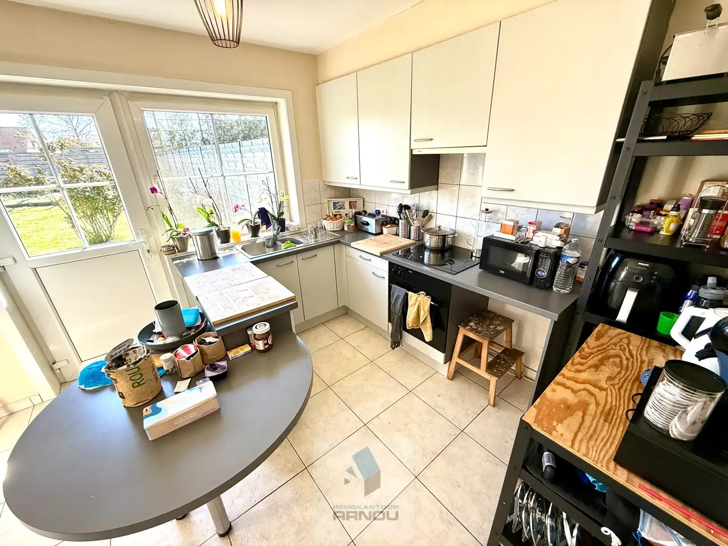 Charmante gezinswoning (HOB) met 3 slaapkamers, tuin en garage foto 6