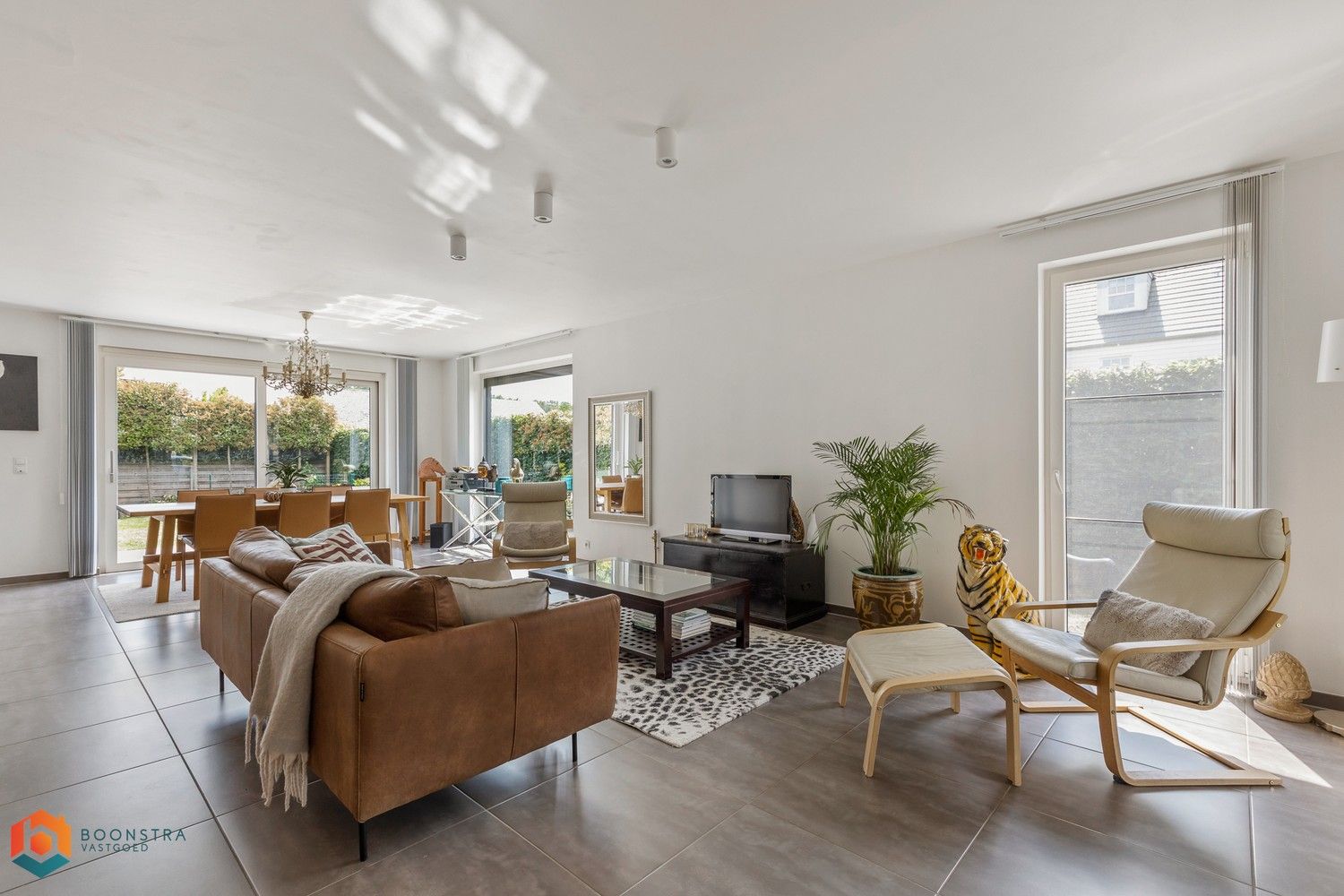 Recente energiezuinige woning met 3 slpkrs foto 4