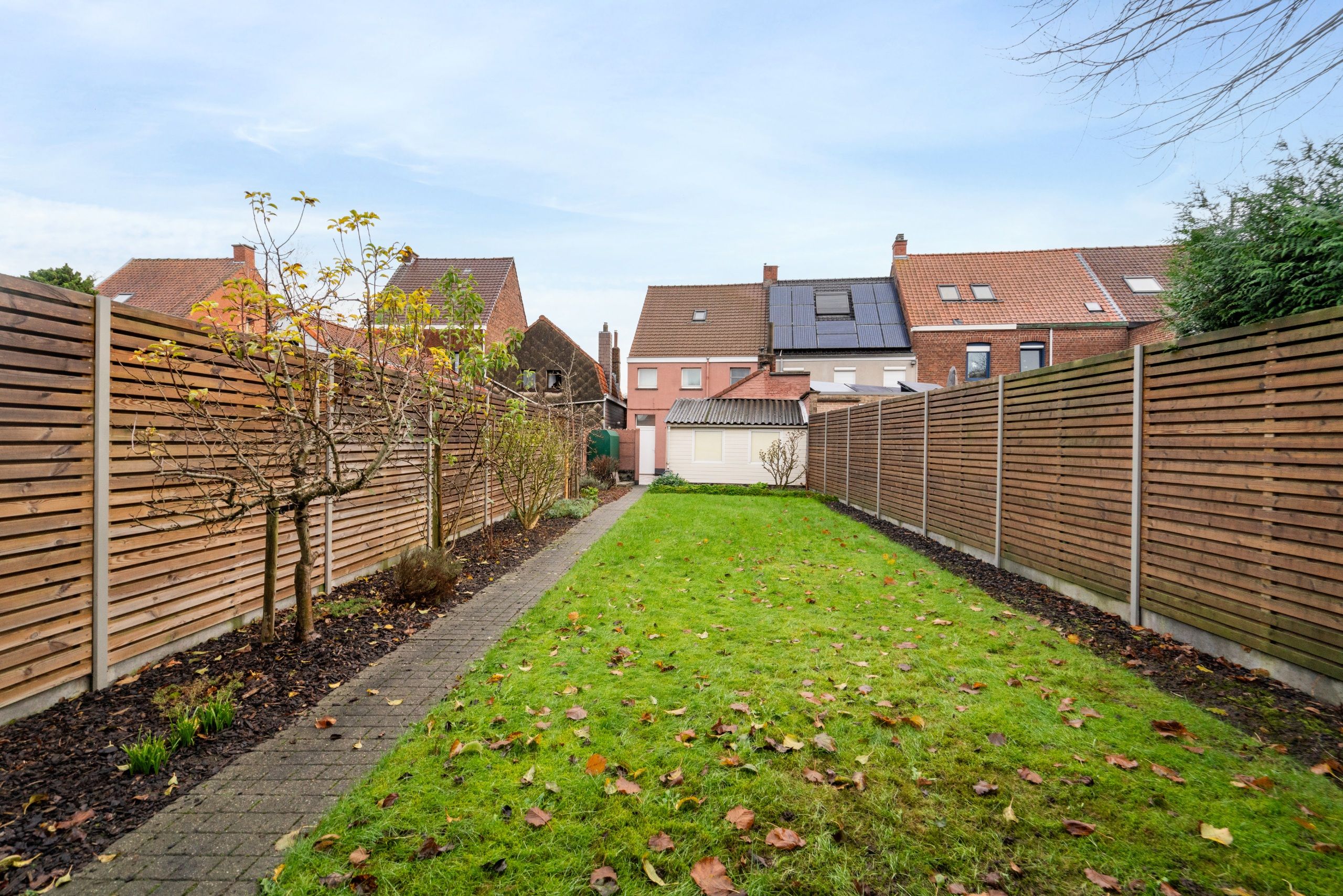 Ruime woning met potentieel in het centrum van Deerlijk foto 8