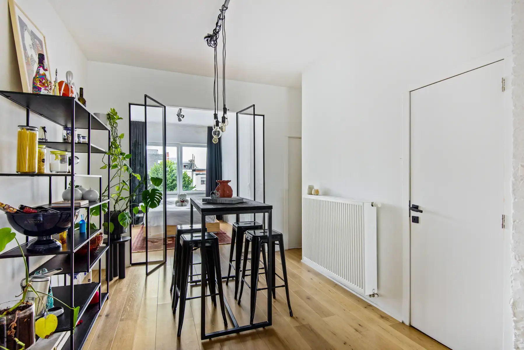 Ruim en luxueus appartement met 2 kamers  foto 10