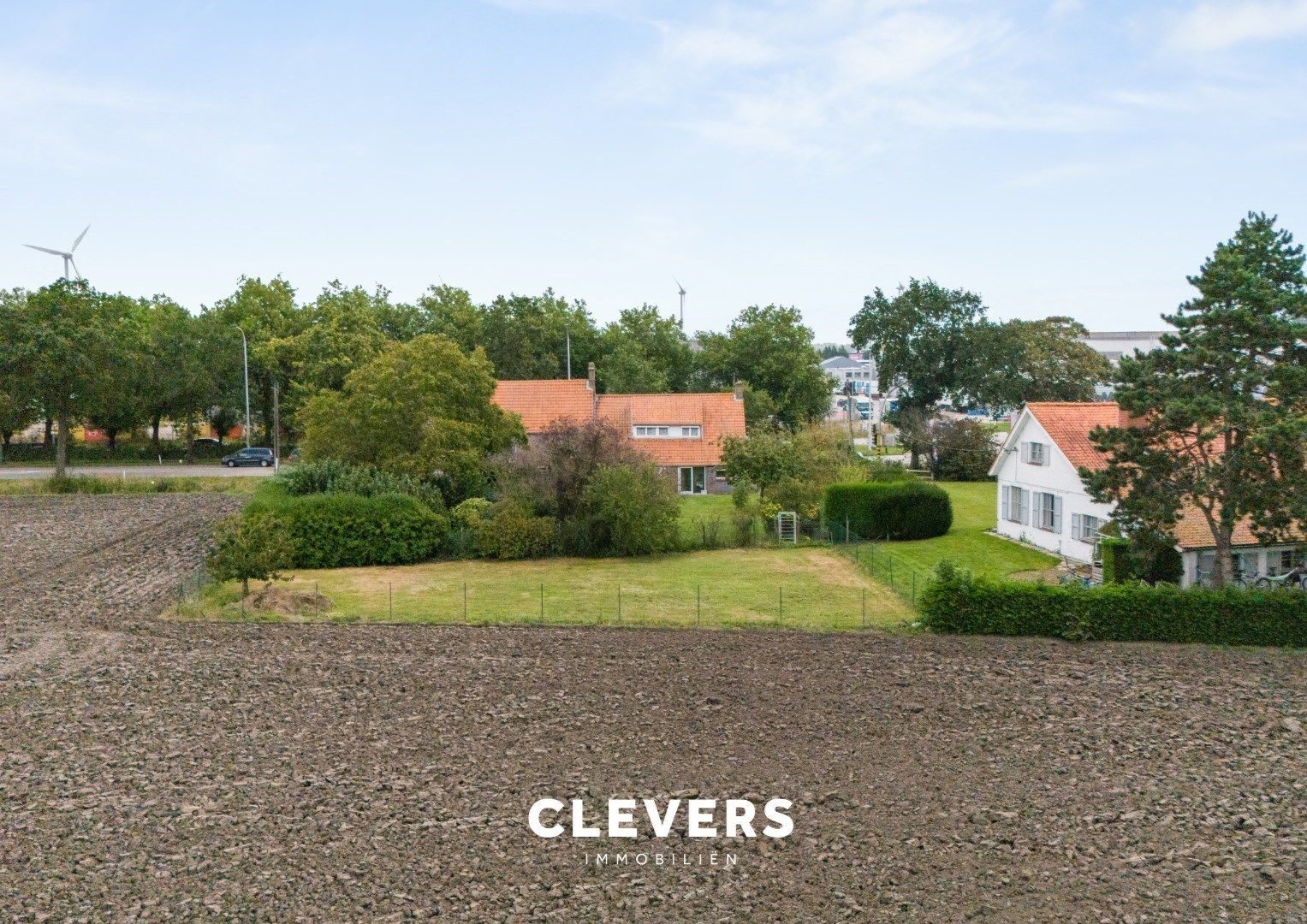 Hoofdfoto van de publicatie: Exclusieve hoeve met betoverende tuin