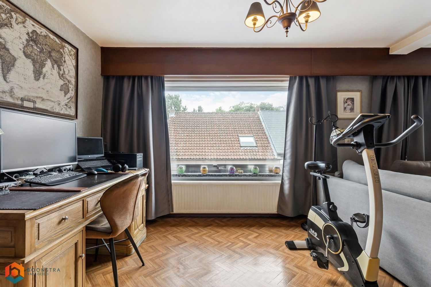 Handelsgelijkvloers met woonst en gezellige tuin in centrum Putte foto 6